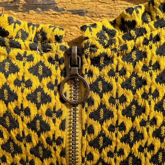 Sz-XXL-Xhiliration brand sleeveless black & gold dress. Whole dress has stretch. - Picture 3 of 6